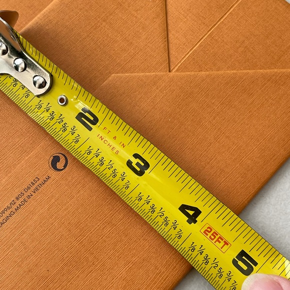 Authentic Louis Vuitton Empty Gift/Shopping Bag - Picture 9 of 12